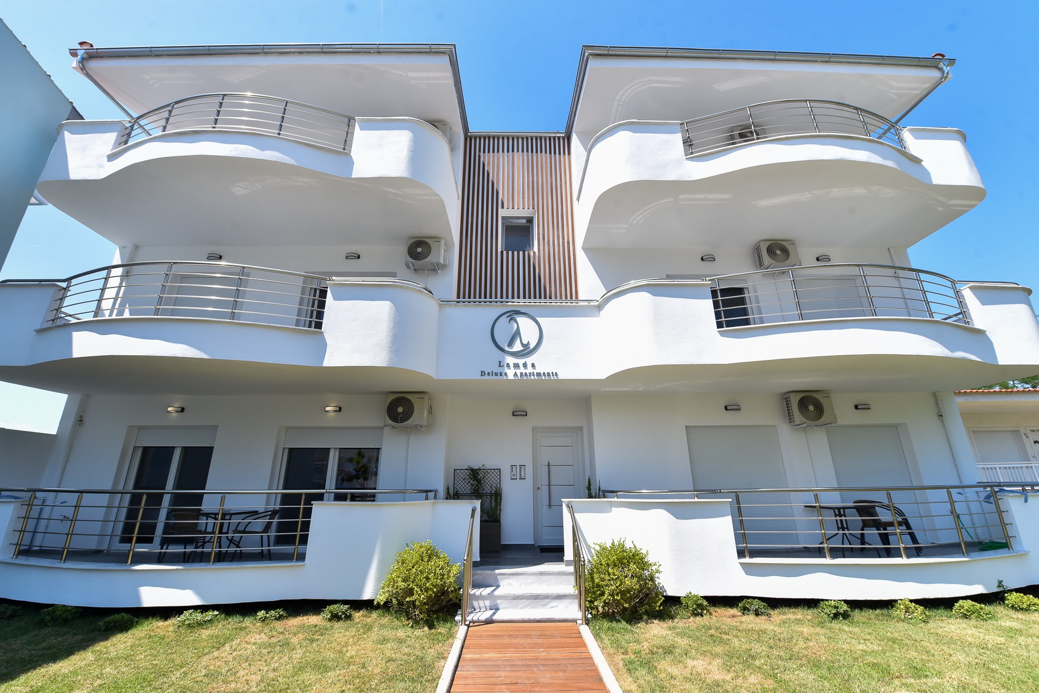 lamdadeluxeapartments